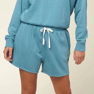 O’Neill Women of The Wave Bayshore Waves Shorts Blue